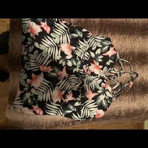 Fun & floral tankini top!